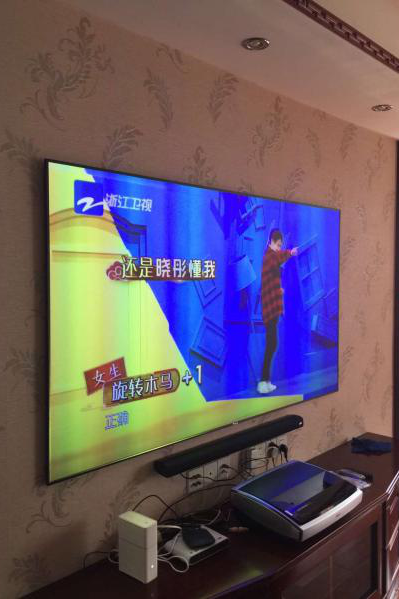 激光電視投影幕用啥材質好